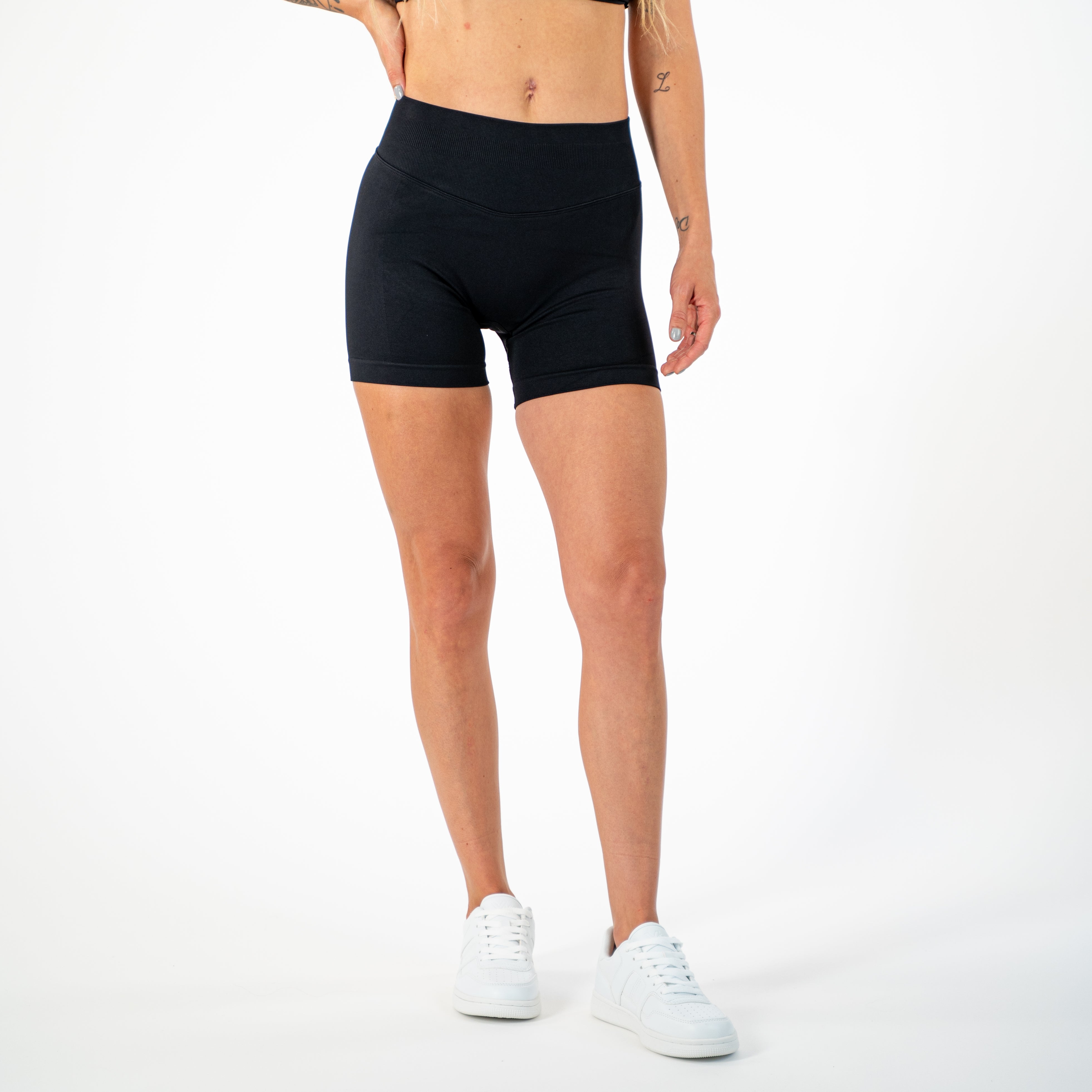Performance Scrunch Shorts